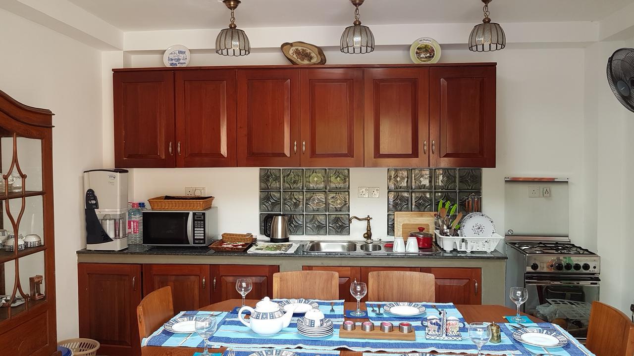 Siriniwasa Luxury Villa With Private Pool Induruwa Bagian luar foto